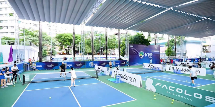 Thi c&ocirc;ng Sơn s&acirc;n Pickleball tại Vinh Nghệ An